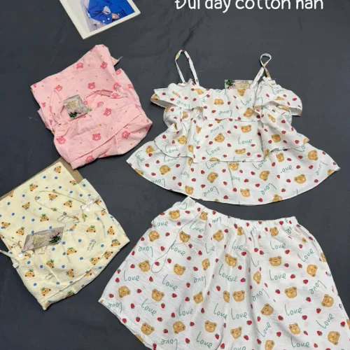 Đồ bộ nữ đùi 2 dây chất cotton hàn HT-75242