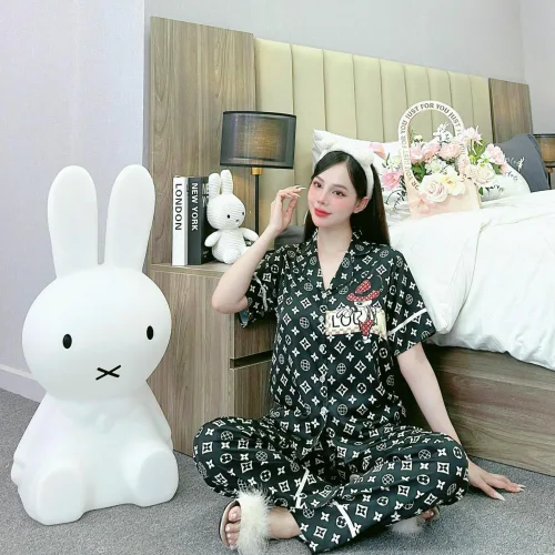 Đồ bộ pijama latin quần dài áo tay ngắn in nhiều hình