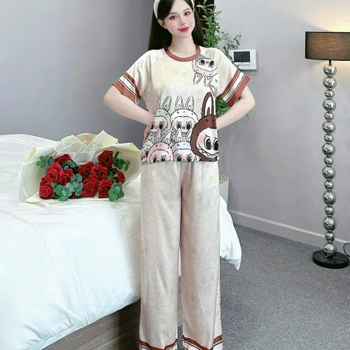 Đồ bộ quần dài áo cổ tròn tay ngắn in nhiều hoạ tiết