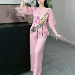 Đồ bộ quần dài áo tay lỡ in hình nhiều hoa sen khác nhau