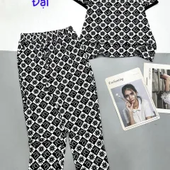 Đồ bộ quần dài áo tay ngắn cổ tròn nhiều hoạ tiết