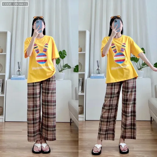 Đồ bộ quần dài caro áo tay ngắn in đầu thỏ màu