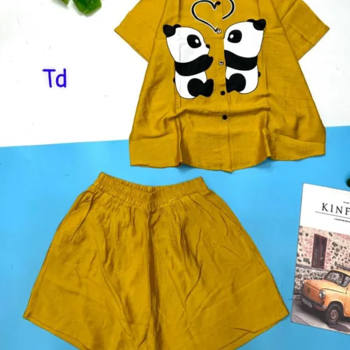 Đồ bộ quần đùi áo sơ mi tay ngắn cổ bẻ hình hai chú gấu