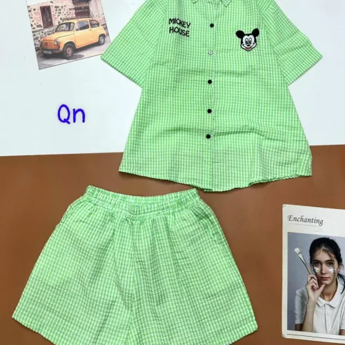 Đồ bộ quần đùi áo sơ mi tay ngắn cổ bẻ in hình mickey