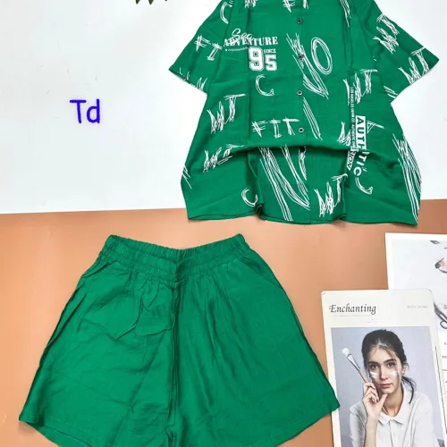 Đồ bộ quần đùi áo sơ mi tay ngắn cổ bẻ in số 95