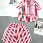 Đồ bộ quần đùi áo sơ mi tay ngắn cổ bẻ sọc chữ