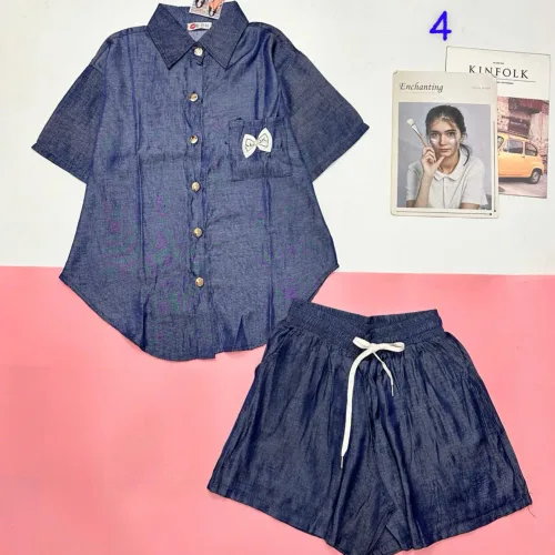 Đồ bộ quần đùi áo sơ mi tay ngắn jean in nơ trước túi áo