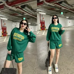 Đồ bộ quần đùi áo tay dài in nhiều chữ ở áo và quần