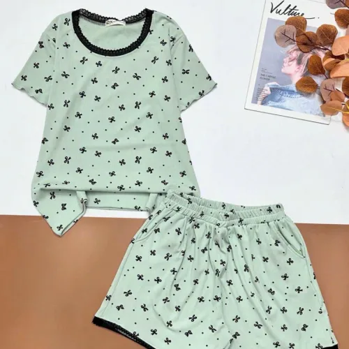 Đồ bộ quần đùi  áo tay ngắn gân xin in nhiều nơ nhỏ