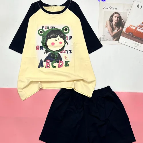 Đồ bộ quần đùi áo tay ngắn in chữ ABC