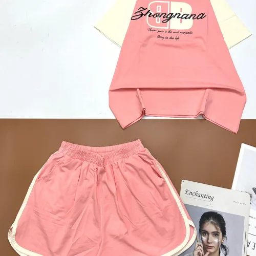 Đồ bộ quần đùi áo tay ngắn in chữ bB
