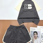 Đồ bộ quần đùi áo tay ngắn in chữ bB
