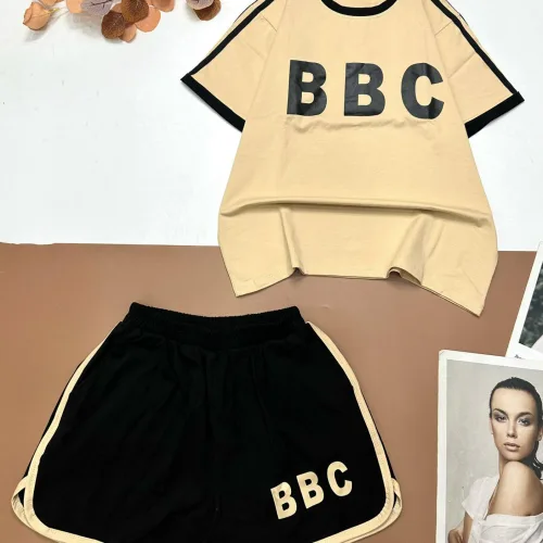 Đồ bộ quần đùi áo tay ngắn in chữ BBC
