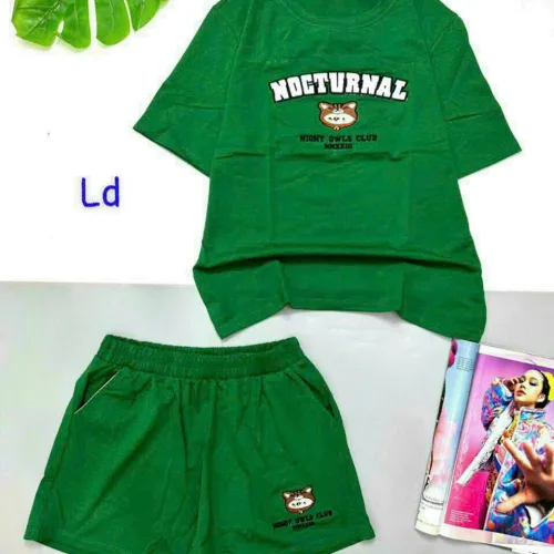 Đồ bộ quần đùi áo tay ngắn in chữ chú gấu nhỏ