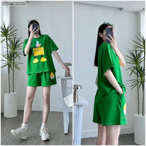 Đồ bộ quần đùi áo tay ngắn in chữ con vịt chữ