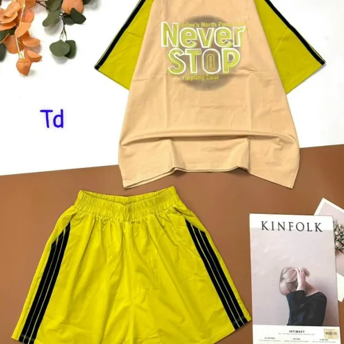 Đồ bộ quần đùi áo tay ngắn in chữ NEVER STOP
