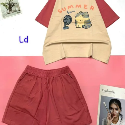 Đồ bộ quần đùi áo tay ngắn in chữ SUMMER có chú mèo quạt