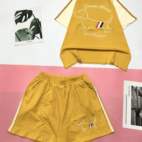 Đồ bộ quần đùi áo tay ngắn in hình chú chó