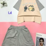 Đồ bộ quần đùi áo tay ngắn in hình chú mèo ngồi quạt