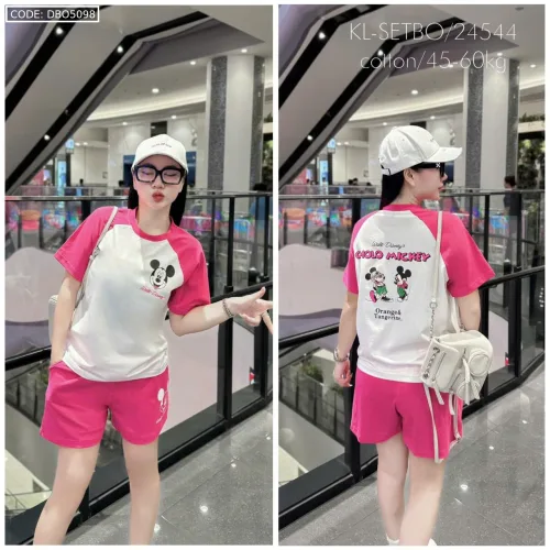 Đồ bộ quần đùi áo tay ngắn in hình chuột mickey