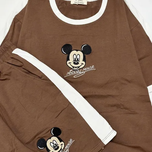 Đồ bộ quần đùi áo tay ngắn in hình chươt Mickey nhỏ
