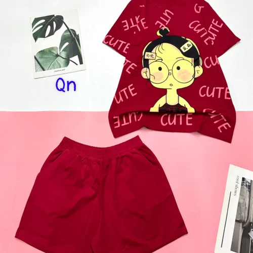 Đồ bộ quần đùi áo tay ngắn in hình cô bé chữ cute