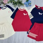 Đồ bộ quần đùi áo tay ngắn in hình con chó bên phải