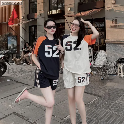 Đồ bộ quần đùi áo tay ngắn in số 52