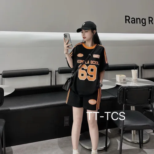 Đồ bộ quần đùi áo tay ngắn in số 69