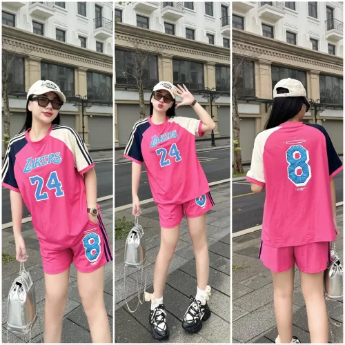Đồ bộ quần đùi áo tay ngắn in số 8 và 24 tay 2 màu
