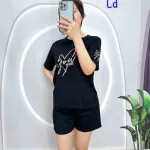 Đồ bộ quần đùi áo tay ngắn in trái tim và chữ