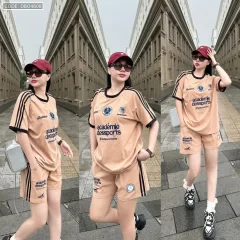Đồ bộ quần đùi áo tay ngắn sọc tay áo và quần in nhiều chữ