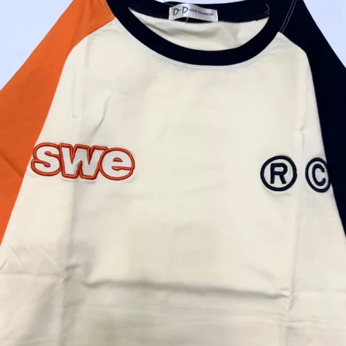 Đồ bộ quần đùi áo tay ngắn thuê chữ RC bên trái