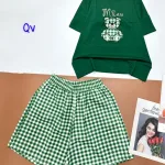 Đồ bộ quần đùi ca rô nhỏ áo thun in hình gấu