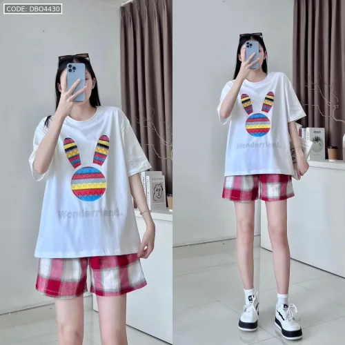 Đồ bộ quần đùi caro áo tay ngắn in đầu thỏ màu