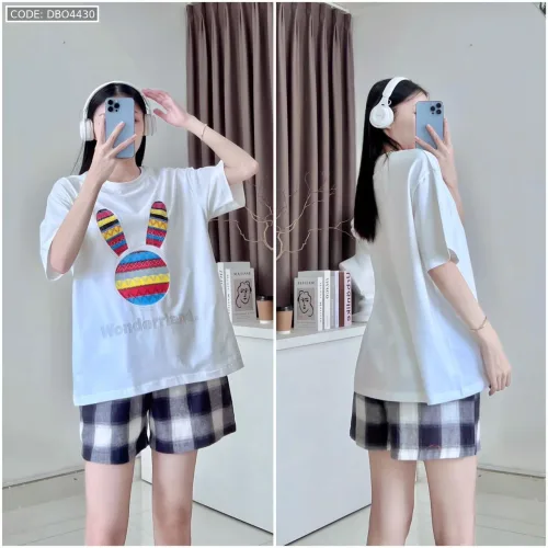 Đồ bộ quần đùi caro áo tay ngắn in đầu thỏ màu