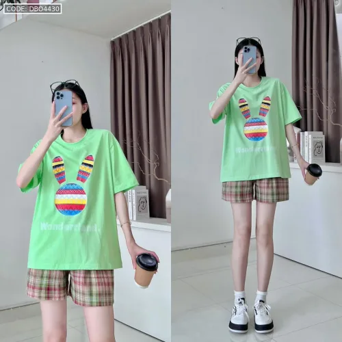 Đồ bộ quần đùi caro áo tay ngắn in đầu thỏ màu