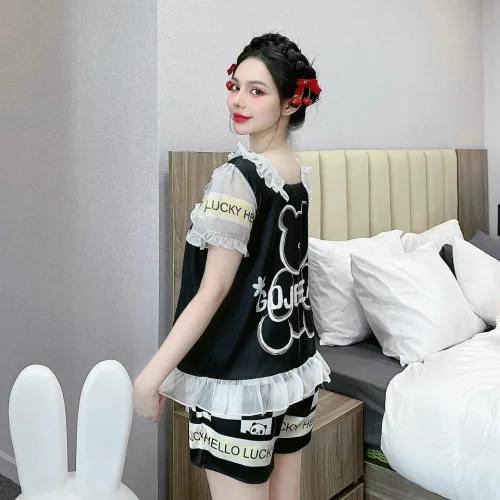 Đồ bộ quần đùi latin áo cổ vuông viền ren in hình dể thương