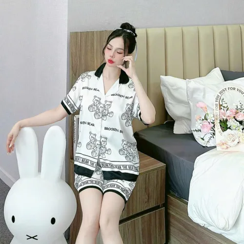 Đồ bộ quần đùi latin áo tay ngắn pijama hình labubu