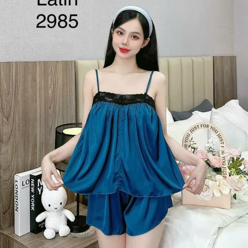 Đồ bộ quần đùi trơn latin áo hai dây phối ren