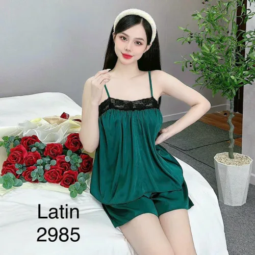Đồ bộ quần đùi trơn latin áo hai dây phối ren