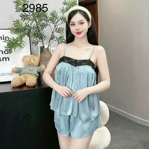 Đồ bộ quần đùi trơn latin áo hai dây phối ren