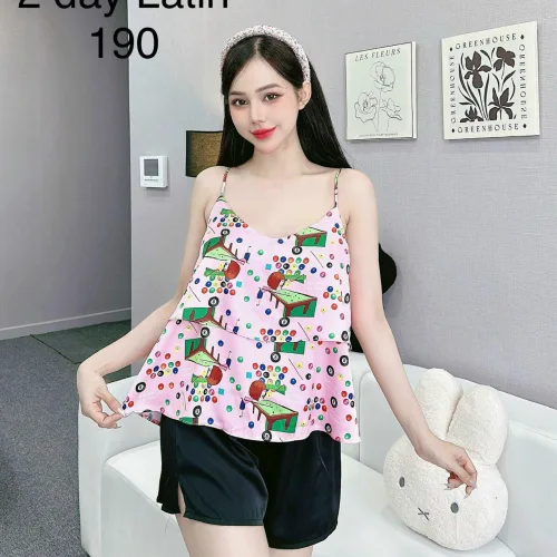 Đồ bộ quần đùi trơn latin áo hai dây tầng in hình dể thương