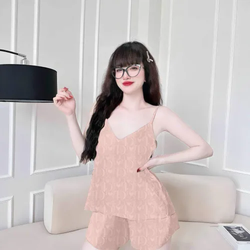 Đồ bộ quần đùi vải gấm áo hai dây siêu mát tim nhỏ