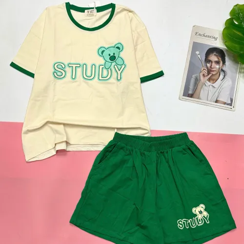 Đồ bộ quần đùiu tay áo ngắn in thỏ STUDY