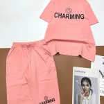 Đồ bộ quần lửng áo tay ngắn cổ tròn in chữ Charming