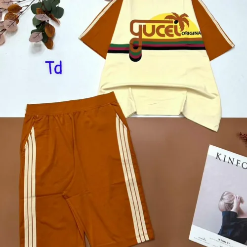 Đồ bộ quần lửng áo tay ngắn cổ tròn in hình cây dừa