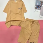 Đồ bộ quần lửng áo tay ngắn in chữ nhỏ