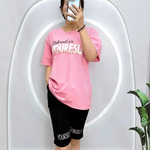 Đồ bộ quần lửng  áo tay ngắn in chữ trên áo và ống quần