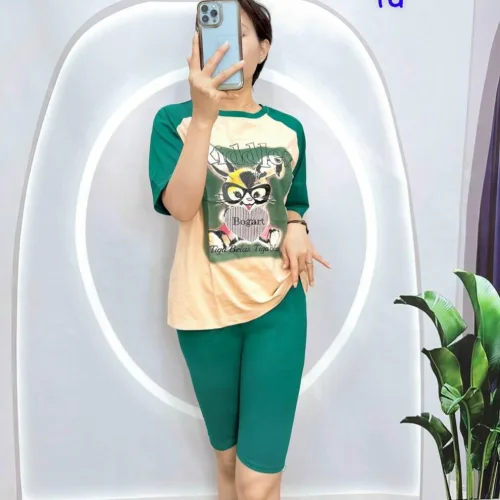 Đồ bộ quần lửng áo tay ngắn in hình thỏ ôm trái tim